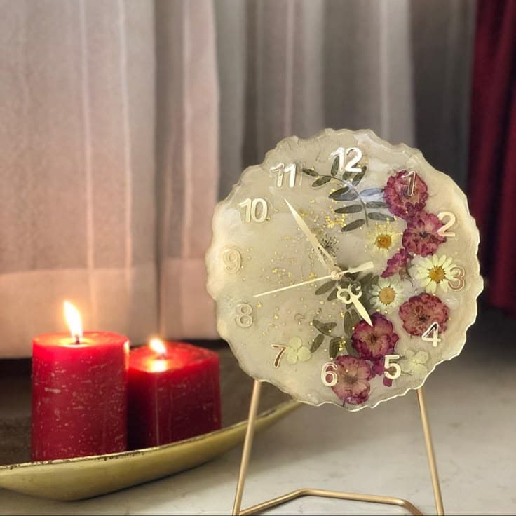 Handmade Customizable Resin Wall Clock - Image 3