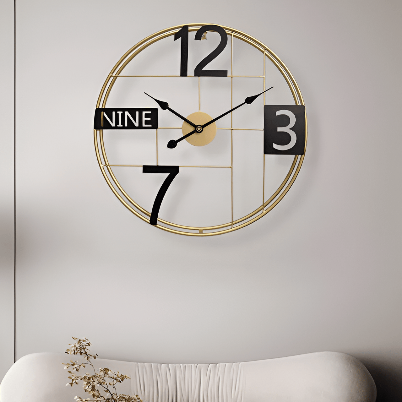 Trendy Gracious Metallic Wall Clock