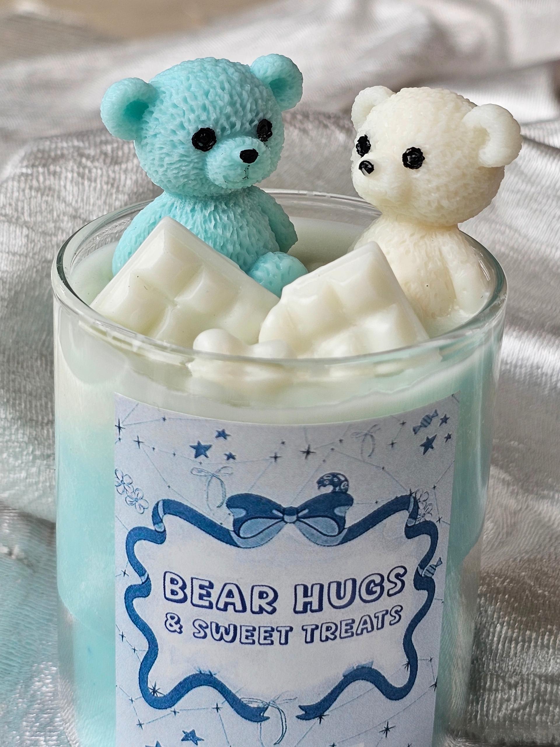 Bear Hug Candle - Image 3