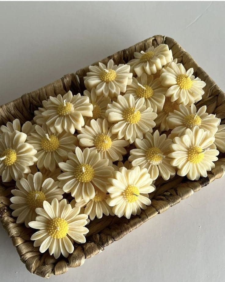 Floating Daisy Candle (set Of 3)