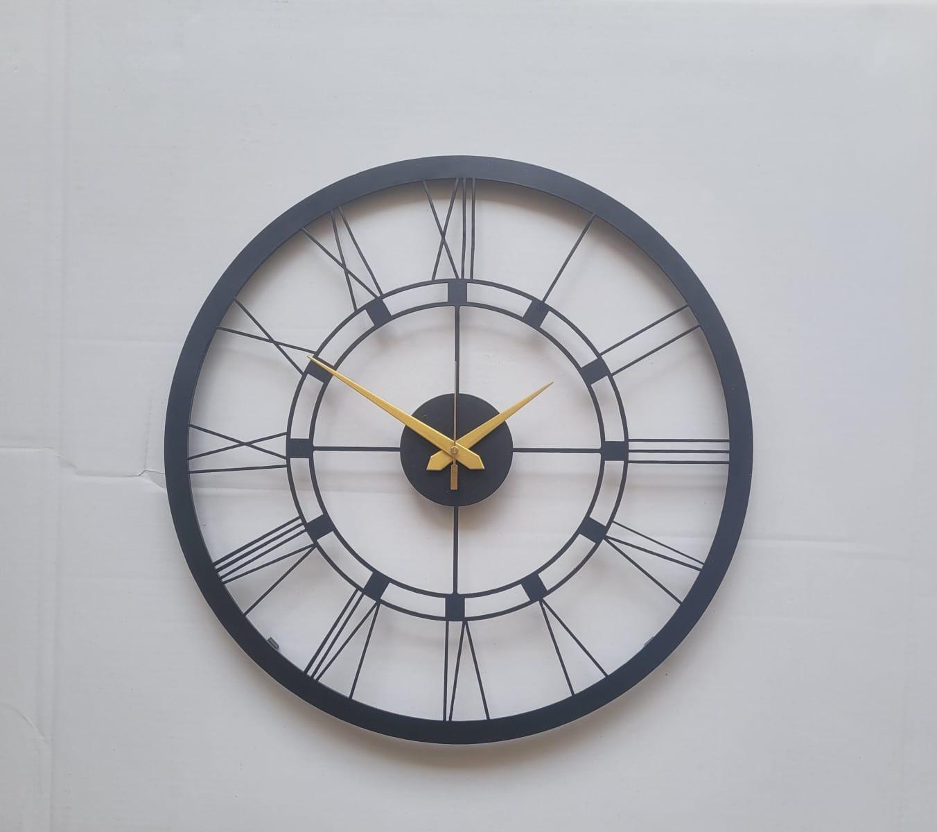 Glamourous Vintage Metal Wall Clock