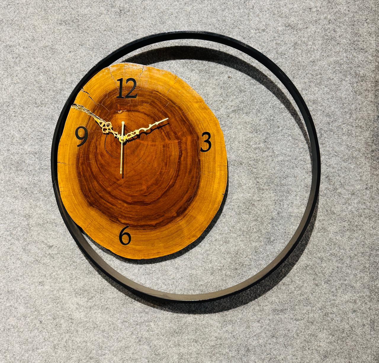 Wood And Metal Frame Wall Clock - Image 15