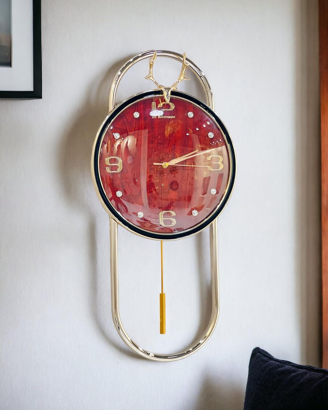 DECORATIVE GLASS HANGING METAL WALL CLOCK