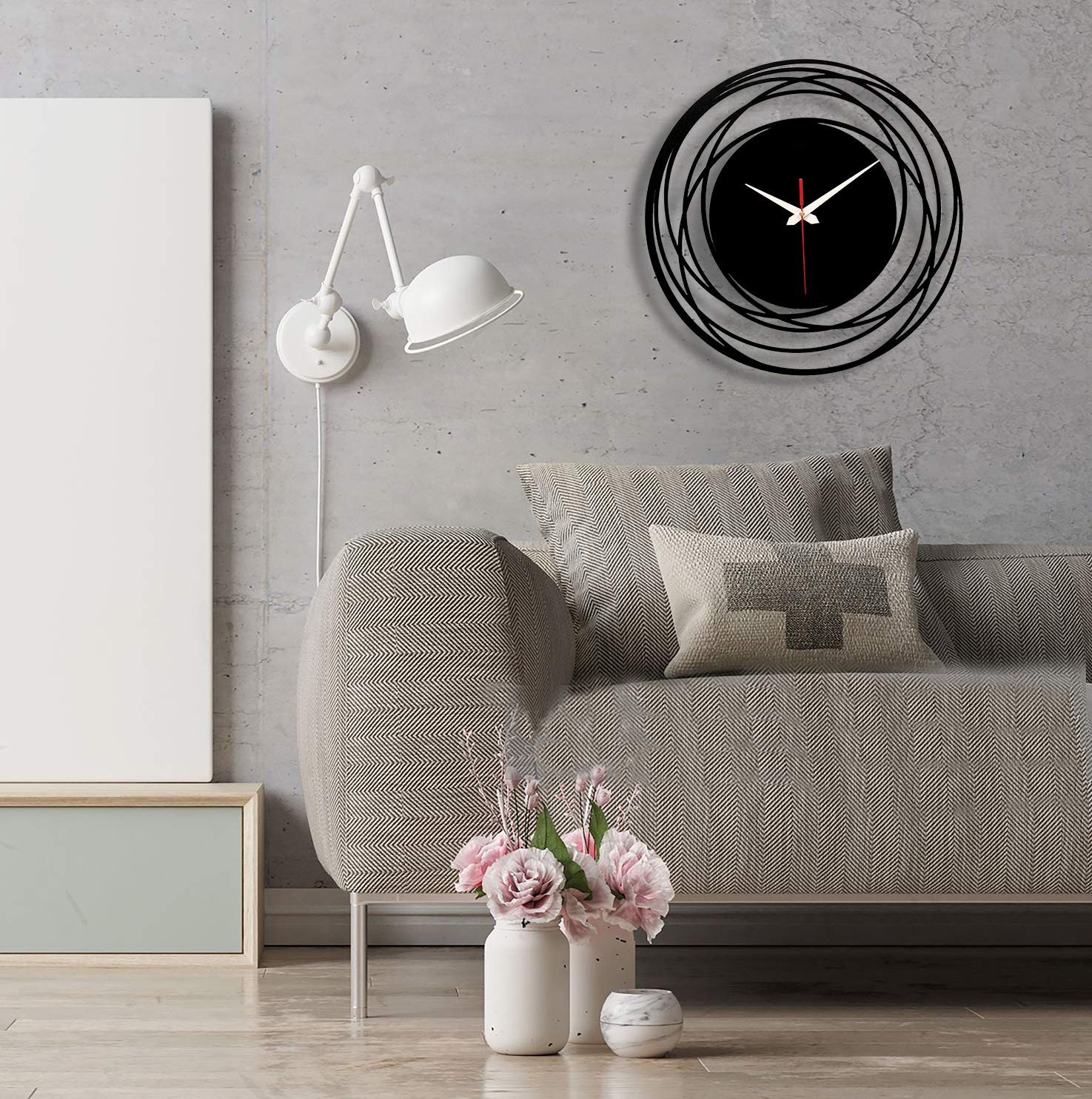 UNIQUE METAL WALL CLOCK