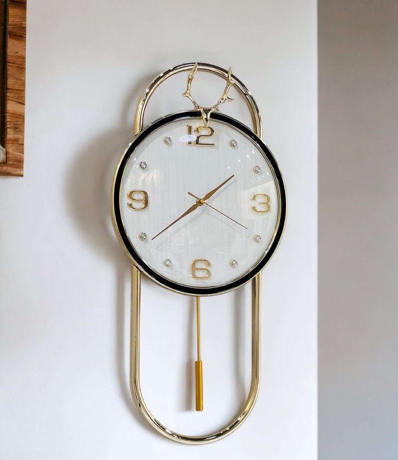 DECORATIVE GLASS HANGING METAL WALL CLOCK