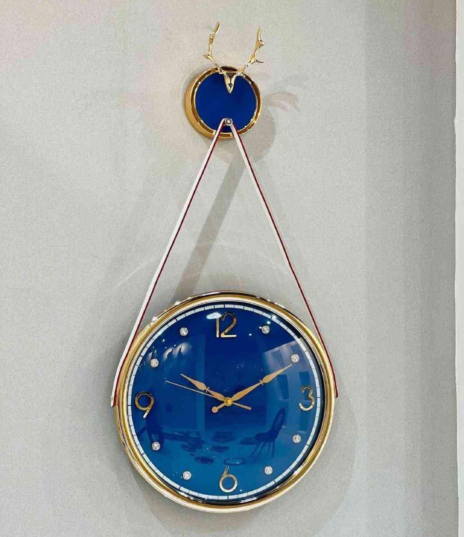 MODERN HANGING METAL CLOCK