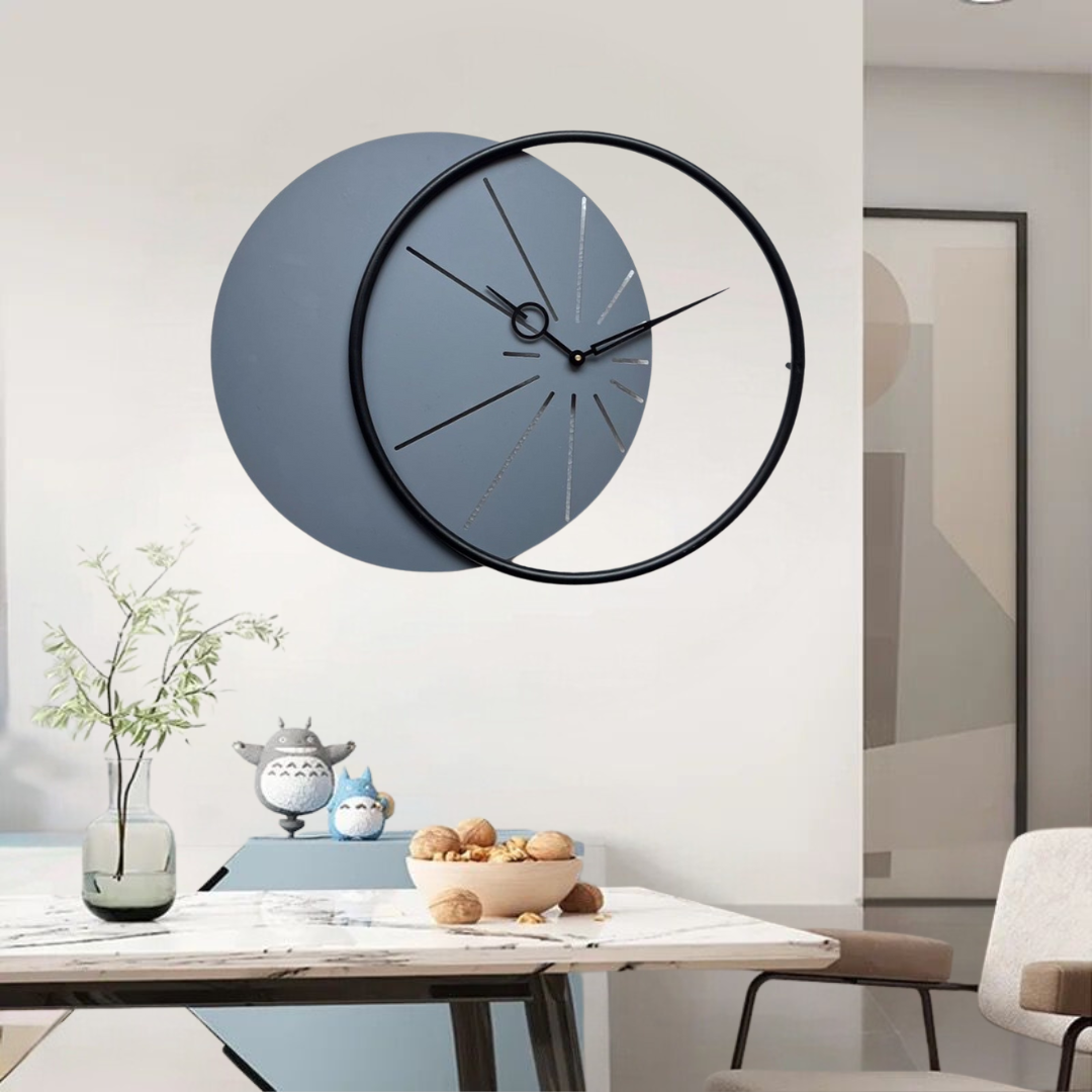 ANALOG HANGING WALL CLOCK