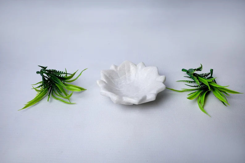 Marble Lotus Plate